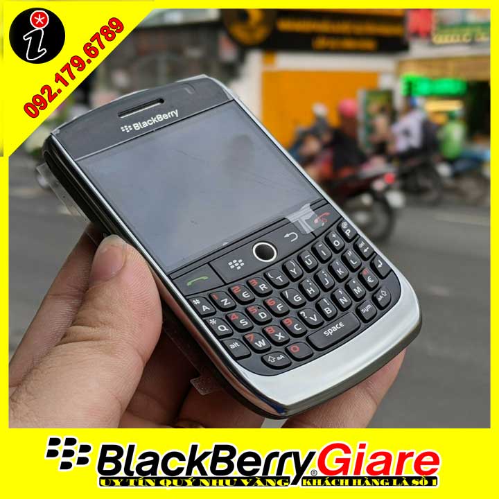 Điện Thoại BlackBerry Curve 8900