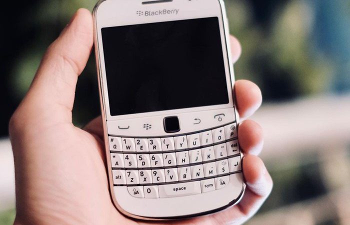 Blackberry 9900 đẹp
