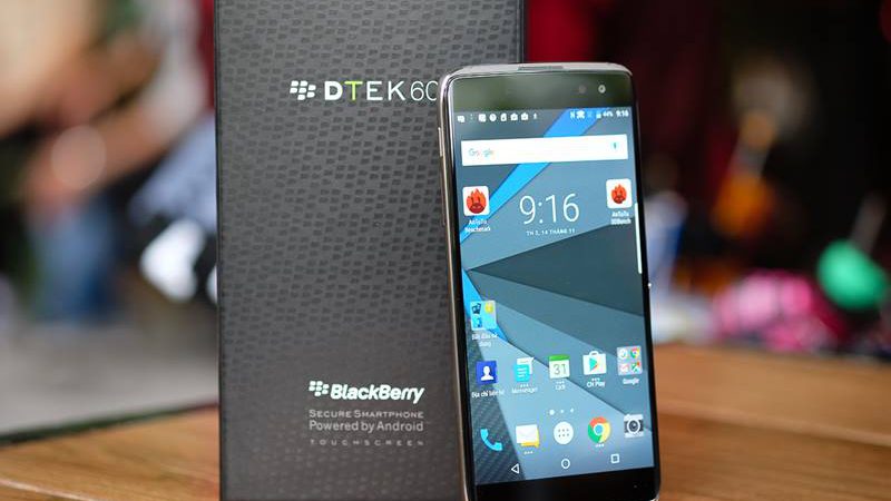 Điện thoại BlackBerry Dtek 60