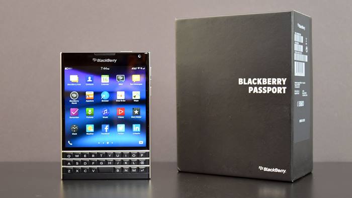 điện thoại BlackBerry Passport