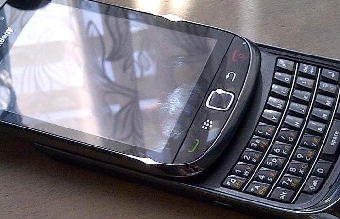 BlackBerry 9800 cũ