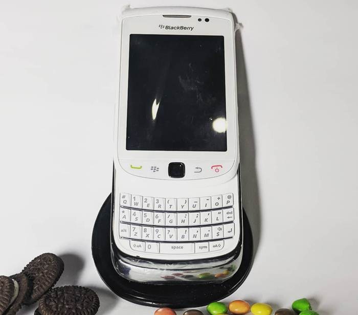 BlackBerry Torch 9800 mới