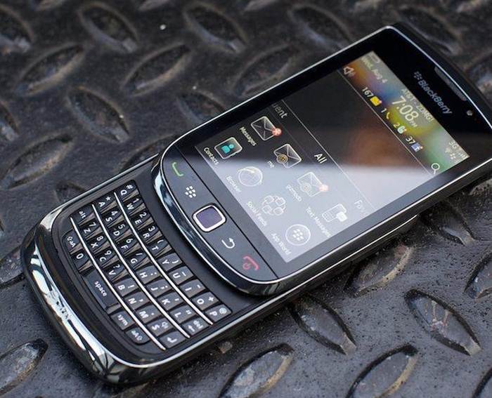 điện thoại BlackBerry Torch 9800