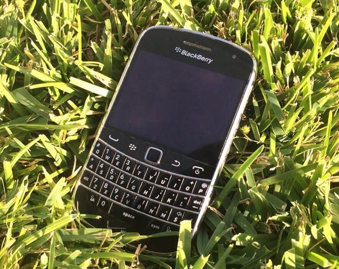 bán điện thoại BlackBerry Bold 9930